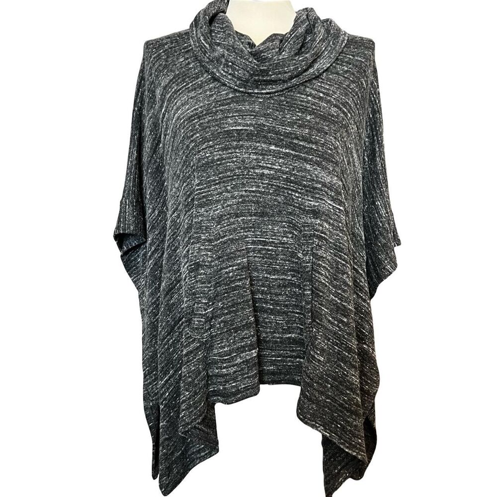 Splendid Women's Grey and Black Jumper